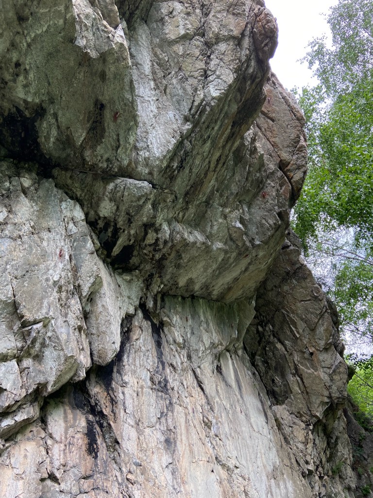 Short limestone cliff